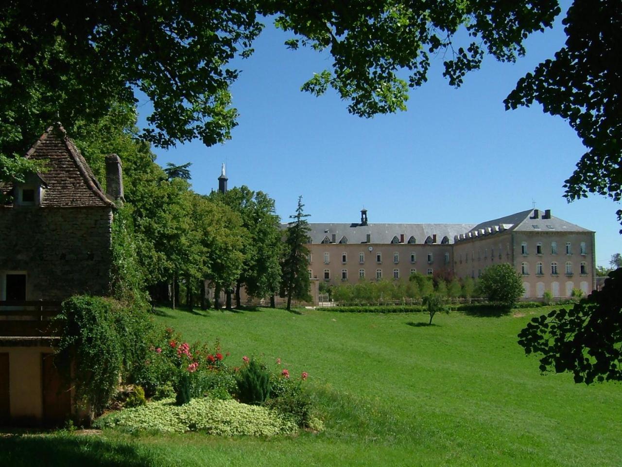 Hotel Le Grand Couvent De Gramat Exteriér fotografie